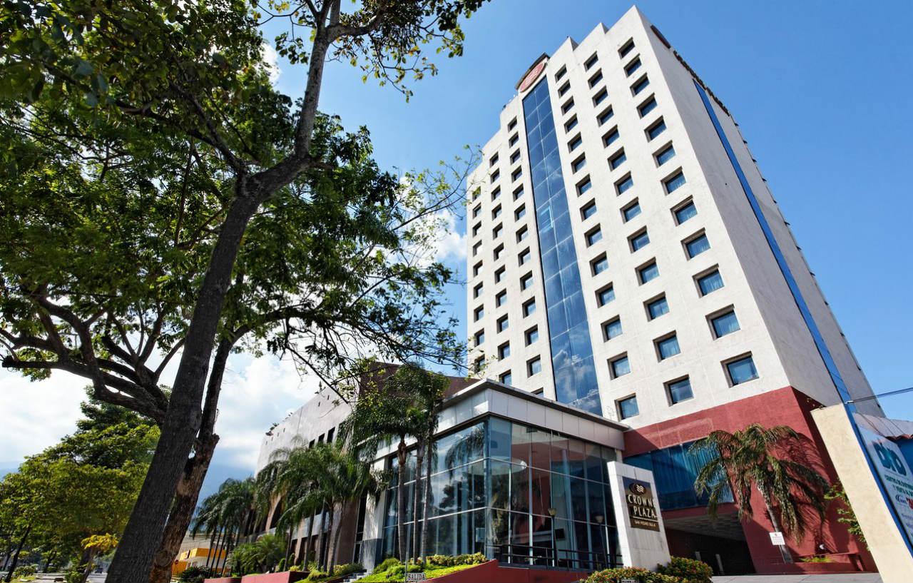 Hotel Crowne Plaza San Pedro Sula Esterno foto